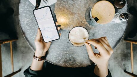 How Unit Trusts and Open-Ended Investment Companies (OEICs) Make Money