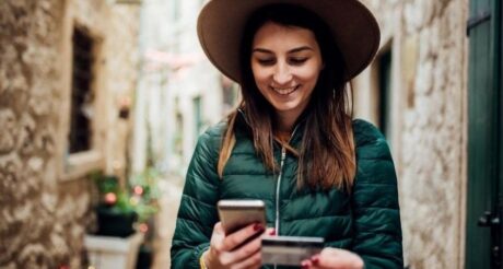How to Use a Prepaid Travel Card